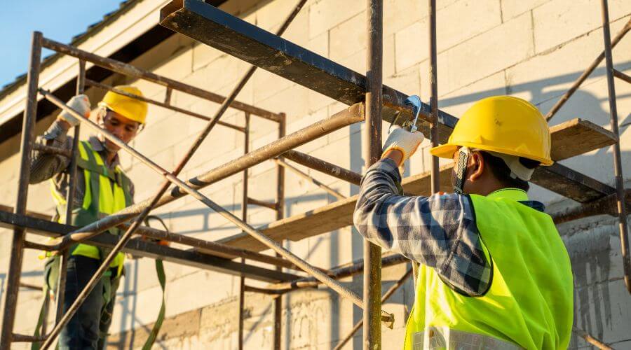 Professional fairlawn roofing services in Allerton, IA